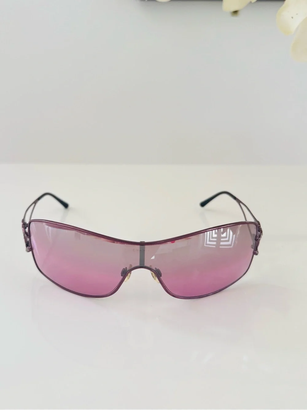 RARE 💫 VINTAGE Chanel Authentic purple CC crystal rimless sunglasses